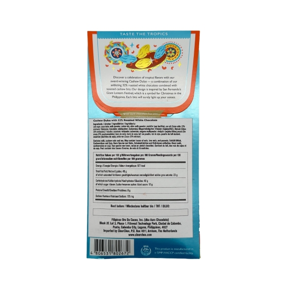 De achterkant van de verpakking van een reep chocolade in de smaak van cashew dulce van het merk Auro