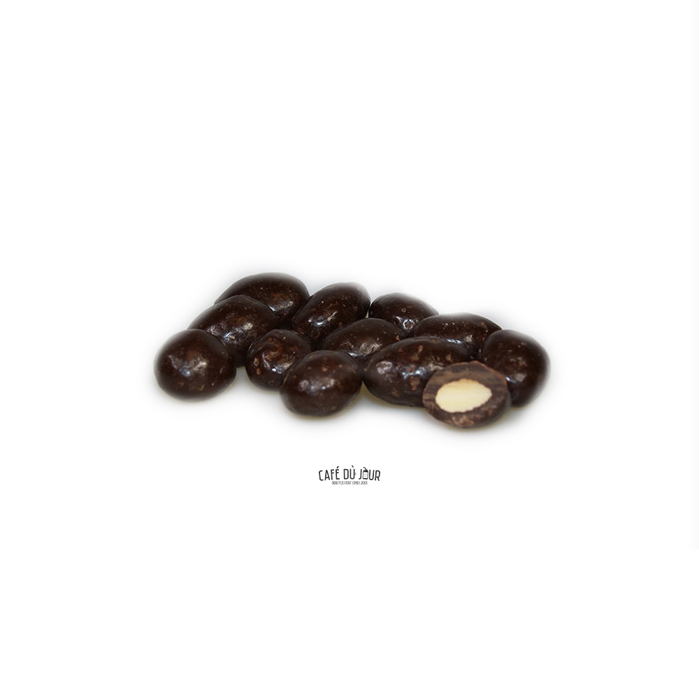 Almonds in dark chocolate 250 grams